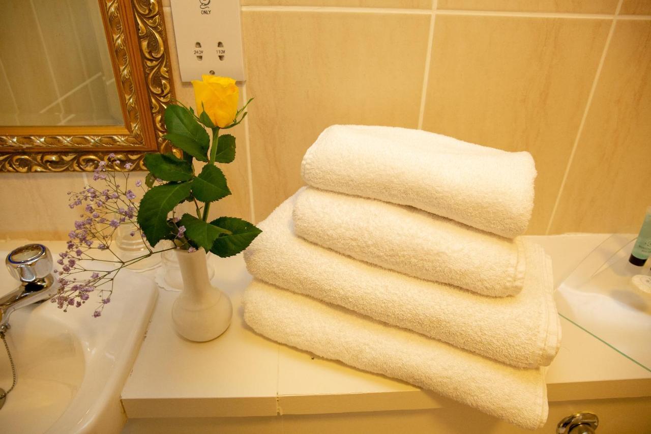 Peacockes Hotel Maam Cross Zewnętrze zdjęcie